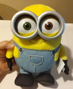 MINION Bob Despicable Me 9 in Doll Plush Thinkway Toys - Picture 1 of 8