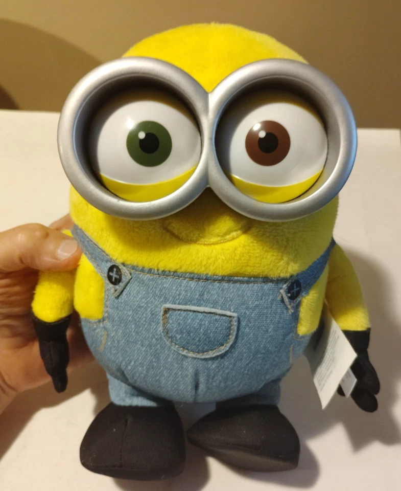 MINION Bob Despicable Me Muñeca 9 pulgadas Juguetes Thinkway de Peluche Foto 1 de 4