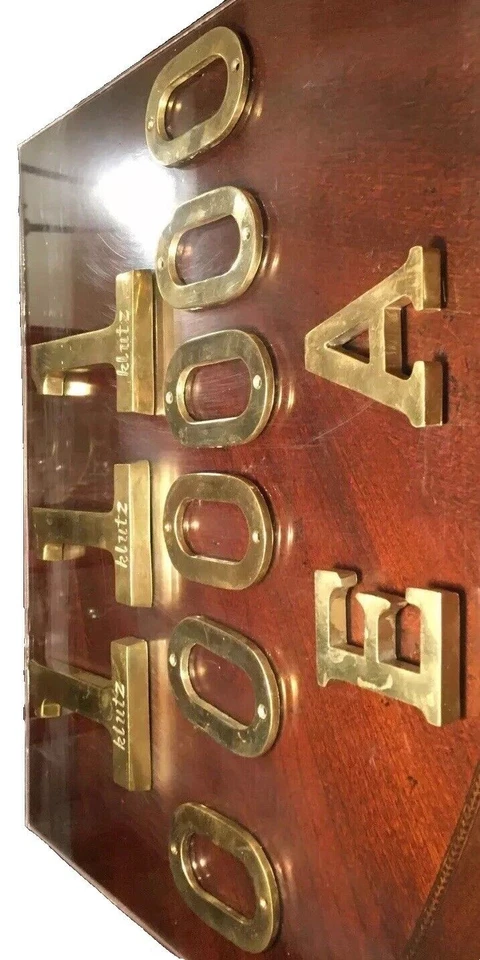 Números y alfabetos de latón macizo 11 en total más de 3,5 libras Foto 1 de 4