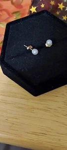 14K Yellow Gold ~5MM Pearl Stud Post Earrings Vintage Estate ABG - Picture 1 of 5