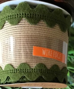 THE ART OF AUTUMN NATURAL MESH & GREEN RICK-RACK WIRE EDGE 2 1/2" RIBBON 12 FT - Picture 1 of 11