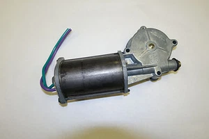 NOS Mopar 1969 To 1974 B-E-C Body Power Window Motor - Picture 1 of 6