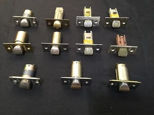 Assortimento di chiusure e chiusure a molla, set di 11 fabbri - Foto 1 di 4