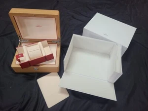 OMEGA watch case box speedmaster travel pouch m1181419645HA Used - Picture 1 of 10