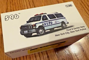 596 E350 NYPD POLICE VAN 1:64 Ford E-Series Vans New York - New - Picture 1 of 3
