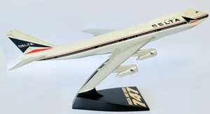 Boeing 747-100 Delta Airlines 60er Jahre Vintage Toppings Models Maßstab 1:200 - Bild 1 von 14