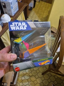 Hot Wheels Star Wars Starships Select Tie Interceptor Chase #16 Ship Colored - Picture 1 of 2