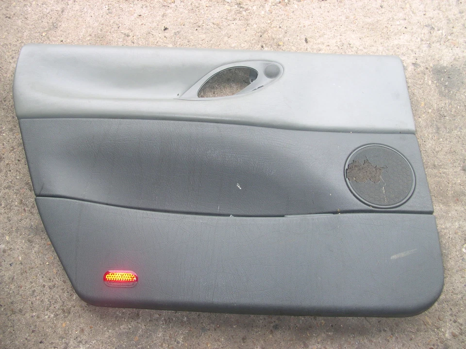 Seat Alhambra (1996-2010) N/S Passenger Left Rear Door Card - Image 1 of 1