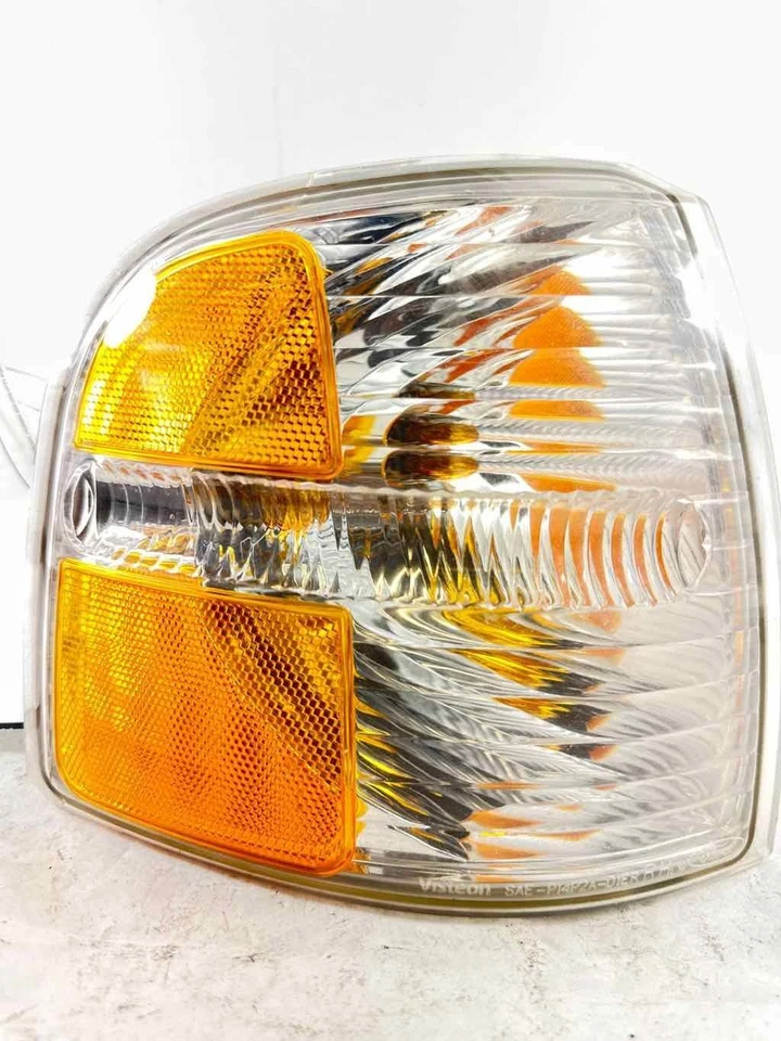 Turn Signal Assembly FORD EXPLORER 05 FREESHIP48 - Изображение 1 из 4