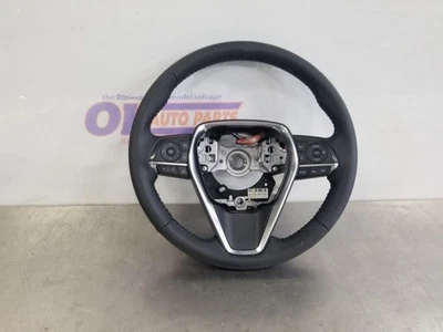 Toyota Camry XLE 18 2018 volante cuero negro Foto 1 de 4