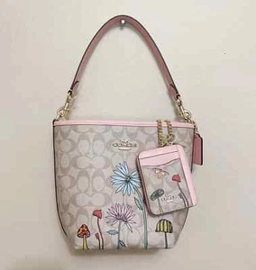 Neu mit Etikett Coach X Observed By Us City Bucket Bag aus charakteristischem Canvas CU394 + Kartenetui - Bild 1 von 30