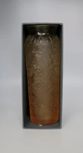Jarrón dorado buganvillas de cristal Lalique - Imagen 1 de 8