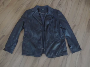 schöne leichte Sommerjacke schwarz leicht schimmernd Lederfake Gr.44 von Bexleys - Bild 1 von 1