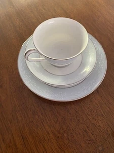 Vintage Noritake Japan trio in Laureate pattern - Picture 1 of 3
