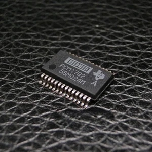 5 pezzi PCM1792ADBR convertitore audio digitale/analogico IC SMD SSOP-28 - Foto 1 di 6