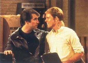 HAPPY DAYS 1998 DUO CARDS PROMO TRADING CARD 1 HENRY WINKLER RON HOWARD