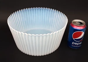 YALOS CASA Murano Italy Italian Art Glass White Opalescent BIG 10" Ribbed Bowl - Picture 1 of 16