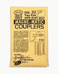 Kadee Couplers, No. 32 Magne-Matic Couplers with Draft Gear, 2 Pair, HO Scale - Bild 1 von 1