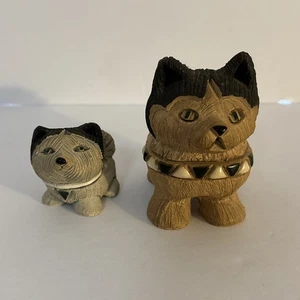 2 Vintage Artesania Rinconada Retired Wolf Husky Figurines - Picture 1 of 12