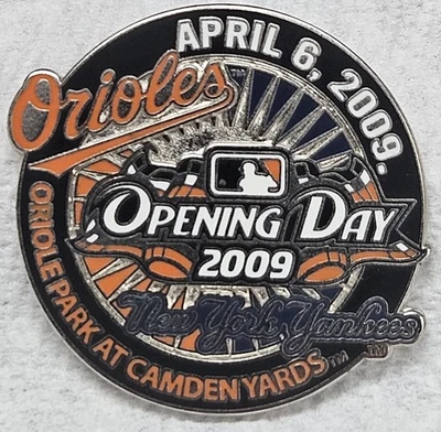 NEW YORK YANKEES BALTIMORE ORIOLES OPENING DAY PIN 2009 LE - Image 1 of 2