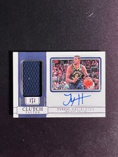 Tyrese Haliburton 2022-23 National Treasures Clutch Factor Auto Jersey  20/49