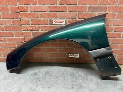 Guardabarros lateral del conductor 91-99 Mitsubishi 3000GT Dodge Stealth Foto 1 de 4