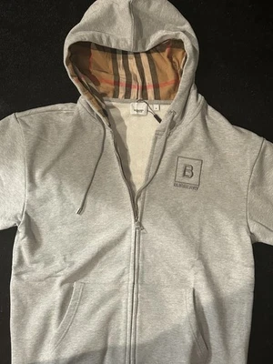 Burberry拉链连帽衫 — 第 1/4 张图片