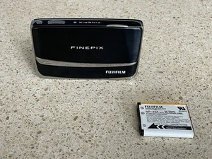 Fujifilm FINEPIX Z-Series Z70 12.2MP Black Digital Camera + Battery, No Charger - Picture 1 of 11