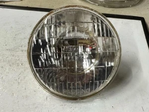 Vintage Old PASSING Lamp Truck HEADLIGHT Light Bulb 5-1/2" 6V Old Car Automobile - Picture 1 of 6