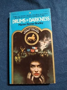 Drums of Darkness by Marion Zimmer Bradley (1976, Paperback) - Imagen 1 de 5