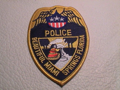 BEAUTIFUL MIAMI SPRINGS FLORIDA POLICE OFFICER PATROL LAW ENFORCEMENT ...