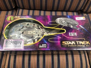 STAR TREK STAR STARSHIP LEGENDS Battle Damaged ENTERPRISE NCC-1701-E 18 Zoll NEU - Bild 1 von 9