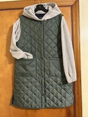 Chaqueta informal Free Assembly niñas talla XXL 18 verde con mangas sudadera gris Foto 1 de 4