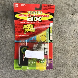 2000 BAN DAI-YOMEGA EXTREME DX-Groovy Series MINI SKATEBOARD Austin Powers - Picture 1 of 3