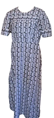 Amish Mennonite Tall Cape Dress 34"Bust/30" Waist Modest Handmade - Image 1 of 4