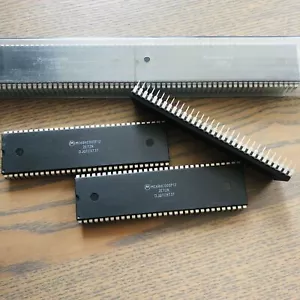 NOS Motorola MC68HC000P12 68HC000 68000 VINTAGE MPU DIP64 x 2PCS NUOVO - Foto 1 di 4