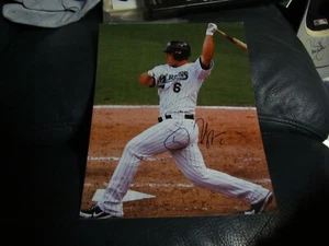 Dan Uggla Signed Photo - Picture 1 of 3