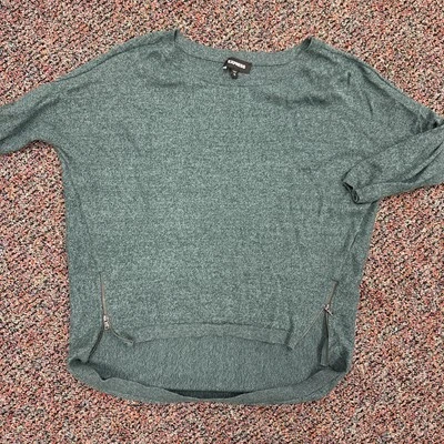 Suéter Express Mujer Mediano Manga Larga Tejido Pullover Cremallera Embellecido Foto 1 de 4