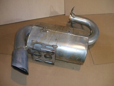 2009 Polaris 800 Switchback Dragon SLP lata de escape, P/N 090-8782-1010 - Imagem 1 de 4