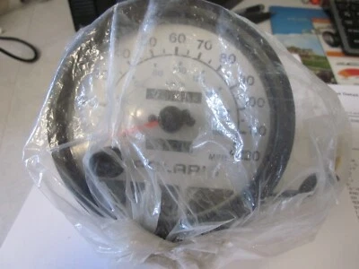 3280328 NOS POLARIS SPEEDO, 5" 120 MPH-WHITE 2000-02 XC SP RMK SP INDY XCR SKS - Imagem 1 de 4