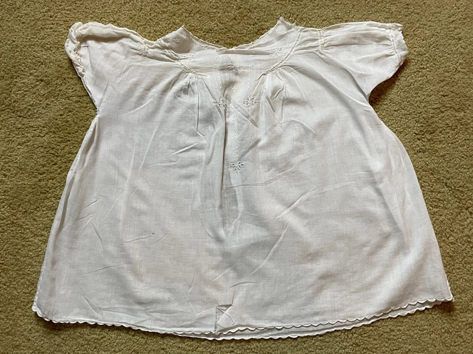 Antiguo Vestido de Algodón Batista Blanco Bebé Eduardiano Francés Años 10 Hecho a Mano Bordado Foto 1 de 4