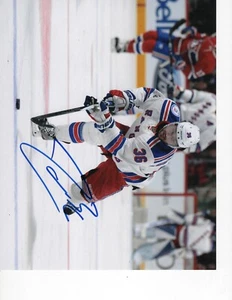 NEW YORK RANGERS MATS ZUCCARELLO SIGNED 8X10 - Picture 1 of 1