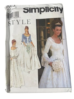 Vestido Simplicity 9025 patrón de costura talla A 8-18 victoriano noche nupcial SIN CORTAR Foto 1 de 4