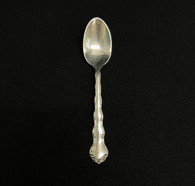 Cucharadita de plata esterlina 31,07 g "Tara" de Reed & Barton 6" Foto 1 de 4