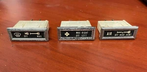 Lot of 3 Dash Indicator Light Lamps Bezel for Jeep CJ5 CJ7 CJ8 76-86 - Picture 1 of 3