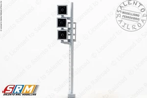 Srm 807 - H0 1:87 - Triple Signal Semaphore With 3 Colors Red Yellow - Picture 1 of 6