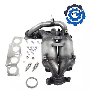 New Walker Catalytic Converter w/ Manifold 2001-2004 Toyota Highlander 16435 - Picture 1 of 1