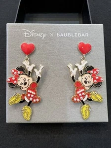 Pendientes Corazón Disney Minnie Mouse Movibles Bailando Corazón Rojo - Imagen 1 de 3