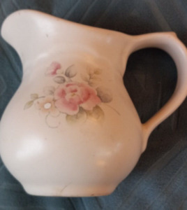 Vintage Tea Rose Design Pfaltzgraff Pitcher Creamer