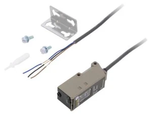 E3S-CT61-D 5M Sensor: fotoelektrisch Bereich: 12m NPN / PNP DARK-ON,LIGHT-ON OMR - Bild 1 von 1